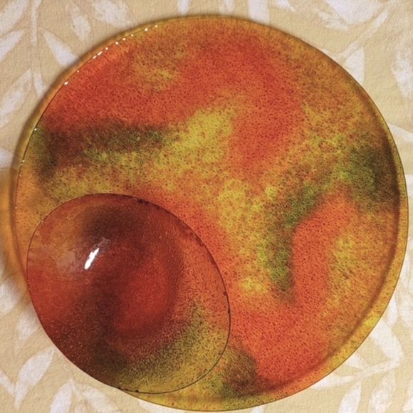 60s Autumn Colors Chip & Dip Resin Duo Bowl & Plate - Picture 1 of 10